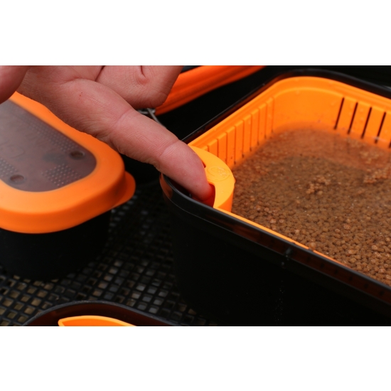 Guru Bait Strainer